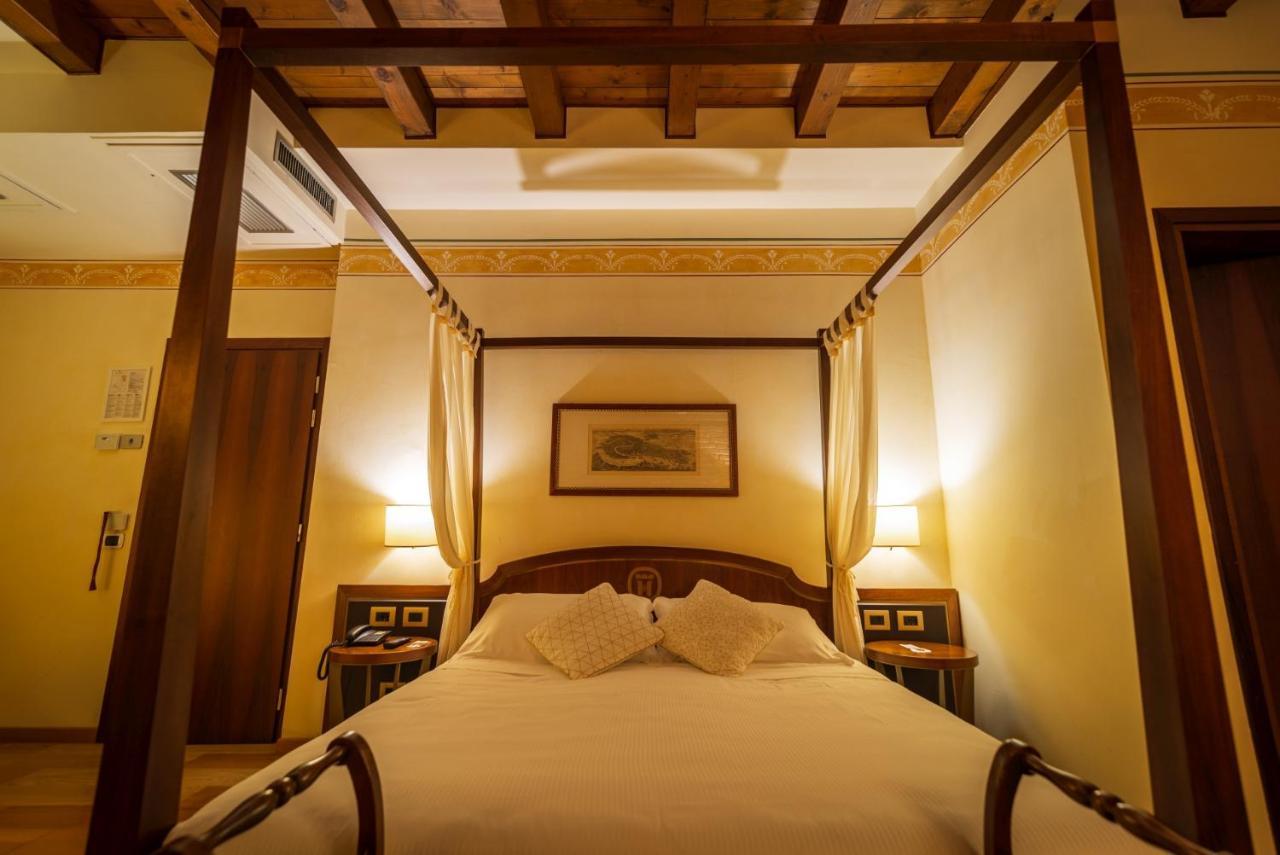 Hotel Alla Torre Кастельфранко-Венето Экстерьер фото